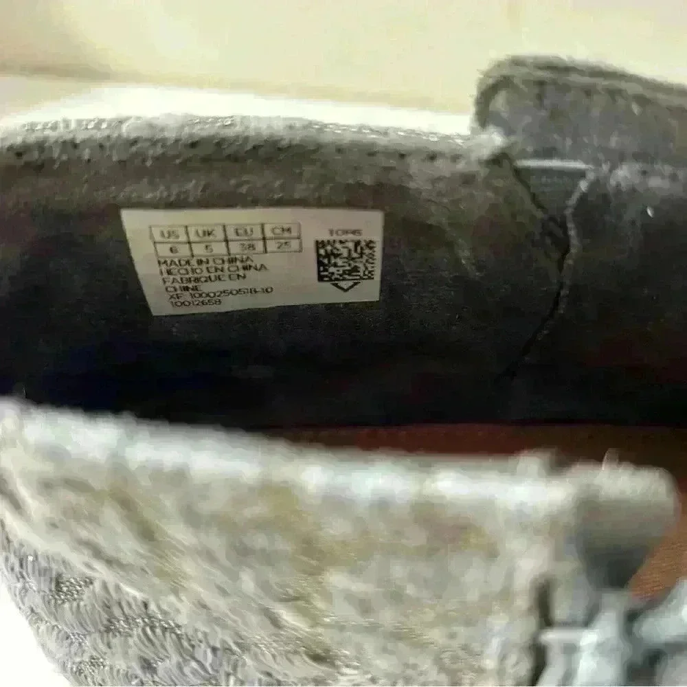 TOMS Classic Girl's Youth Deia Suede Bootie Slip-On Steel-Grey